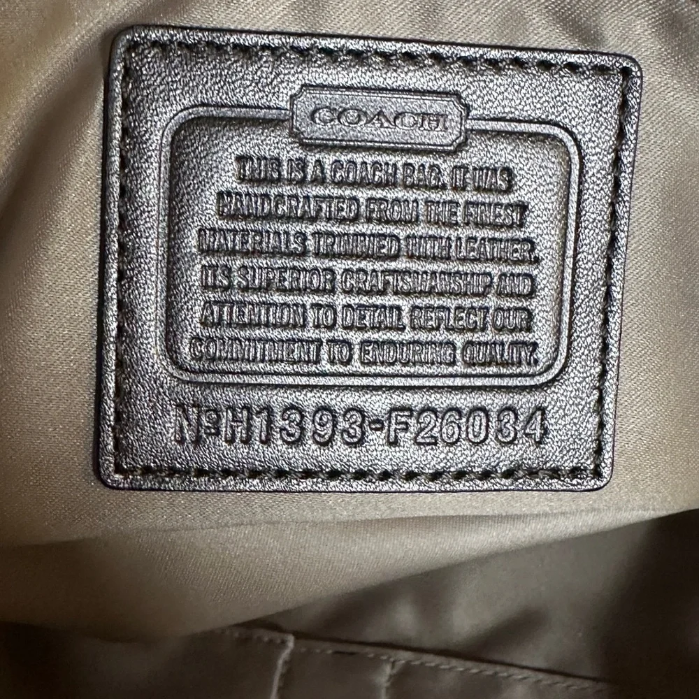 EUC Coach Taylor Snake Print Alexis Carryall Satchel. F26034 - Picture 7 of 7